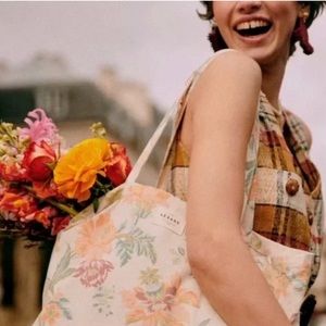 NEW Sézane TOTEBAG floral canvas